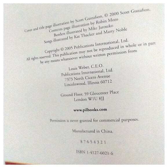 Treasury of Christmas Stories - Picture 5 of 6